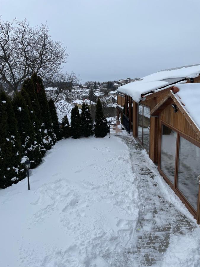Oeskarszt Apartman Urkut Экстерьер фото