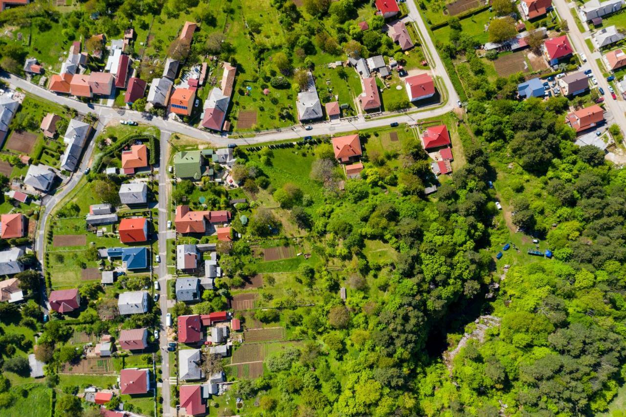 Oeskarszt Apartman Urkut Экстерьер фото